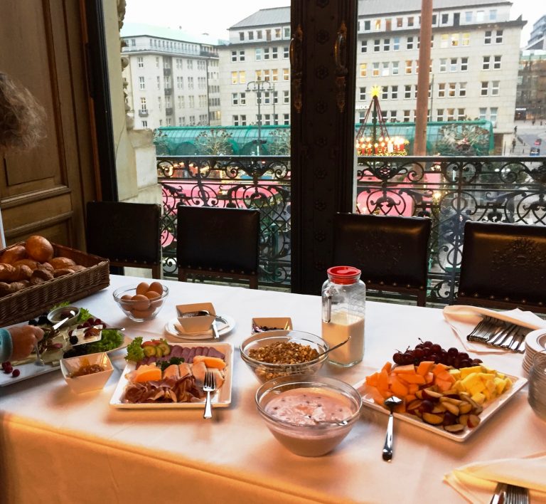 Politisches Frühstück im Hamburger Rathaus