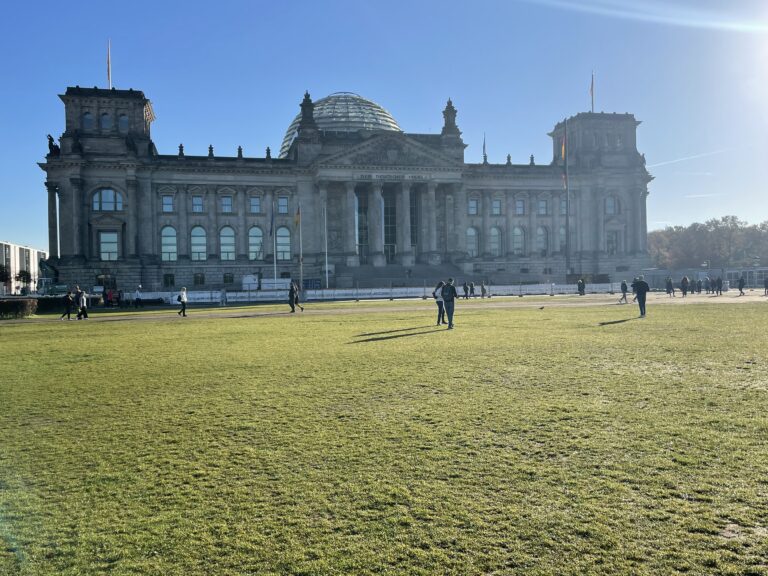 Informationsfreiheit als Garant liberaler Demokratien